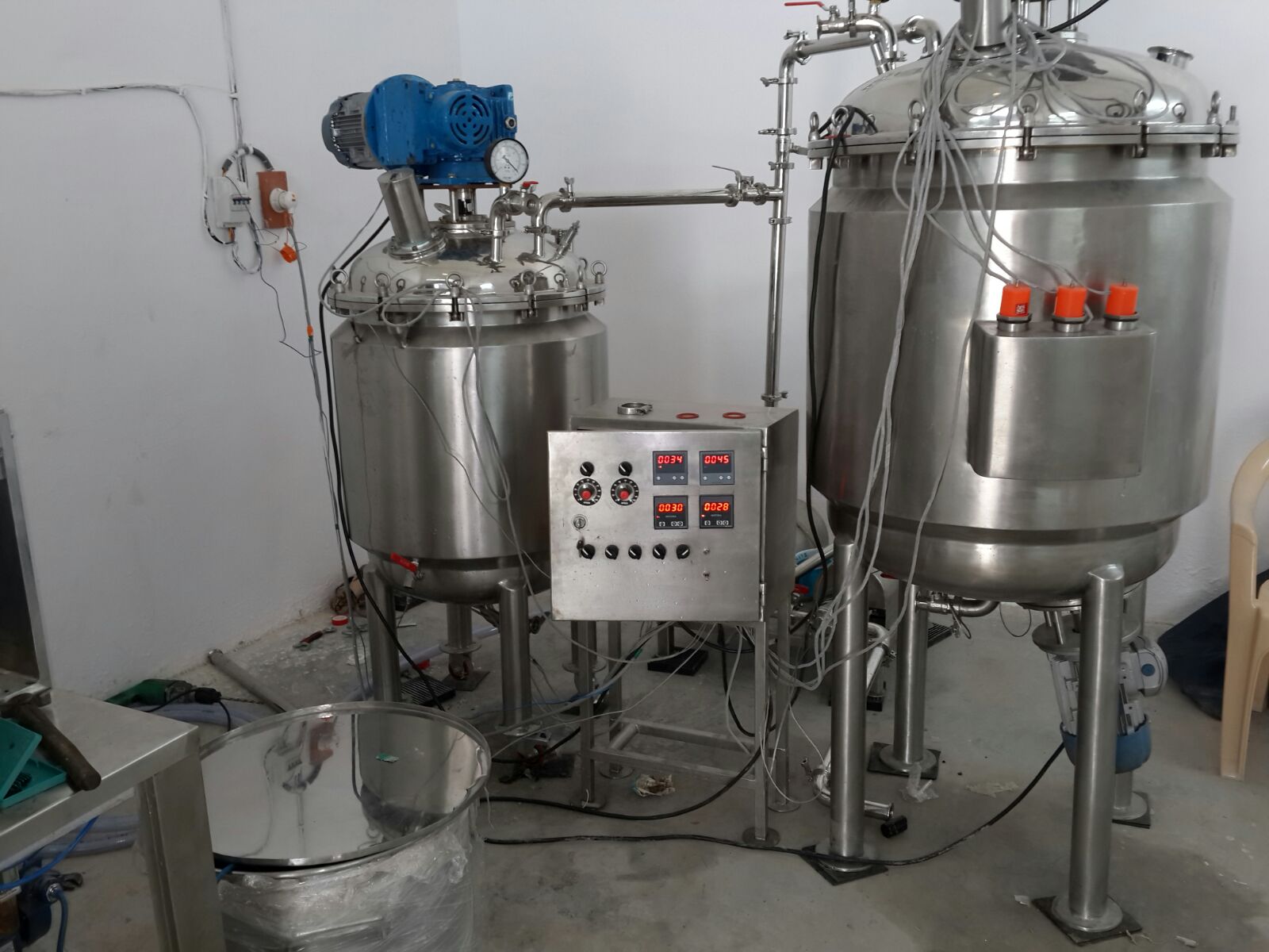 Liquid Filling Machines