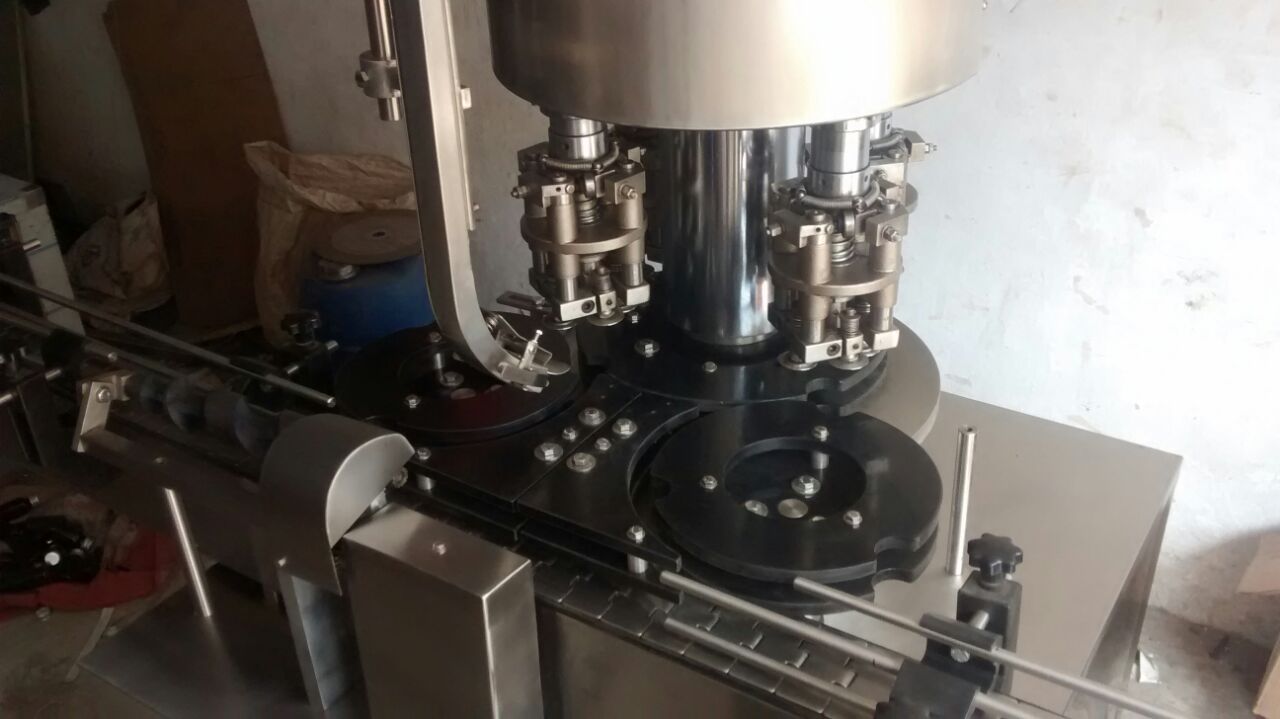 Automatic Multi Head ROPP Cap Sealing Machine